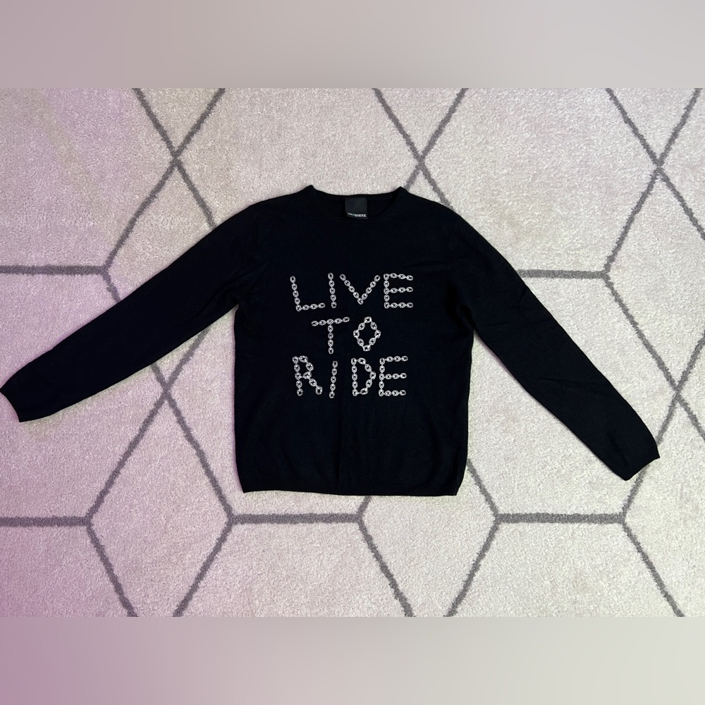 Cashmere sweater
